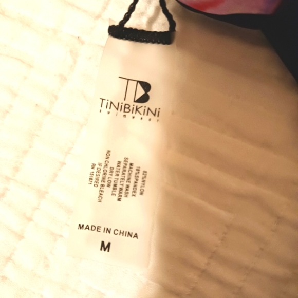 Tinibikini 2 Pc Bathing Suit Top In M. And Mossimo Black Bottom Mix Match Set. - Picture 8 of 12